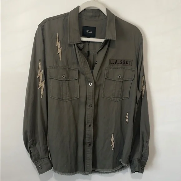 NWT RAILS Olive Loren Lightning Bolt Button-Up Shirt L - Picture 1 of 8